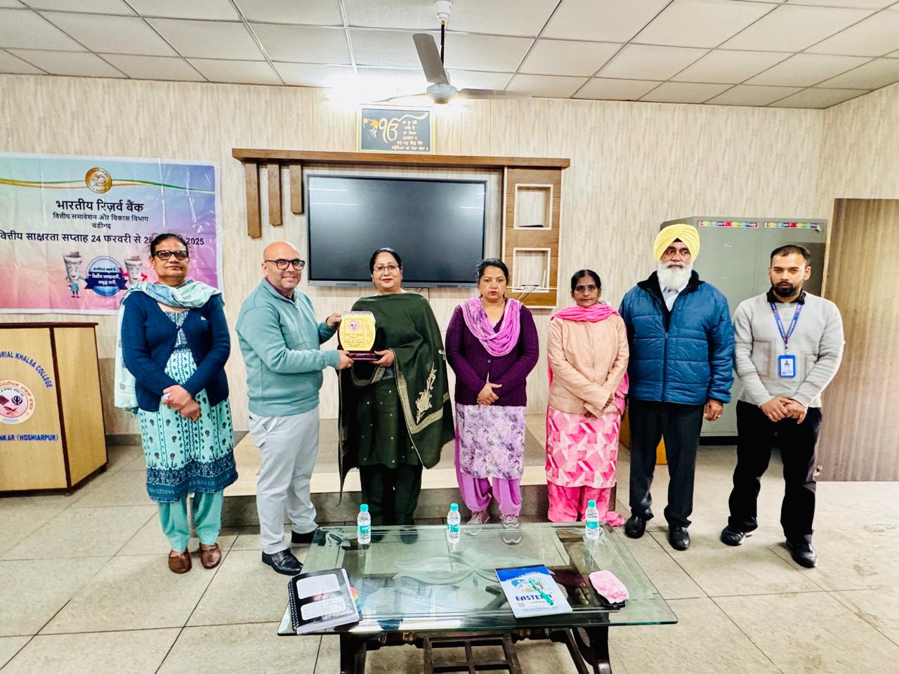 RBI organised special lecture on ‘Financial Literacy’ at Khalsa College